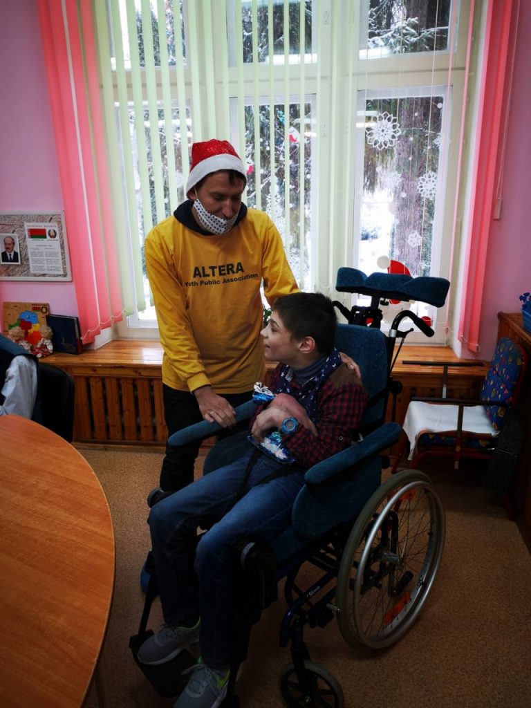 misk-christmass-charity-children-3